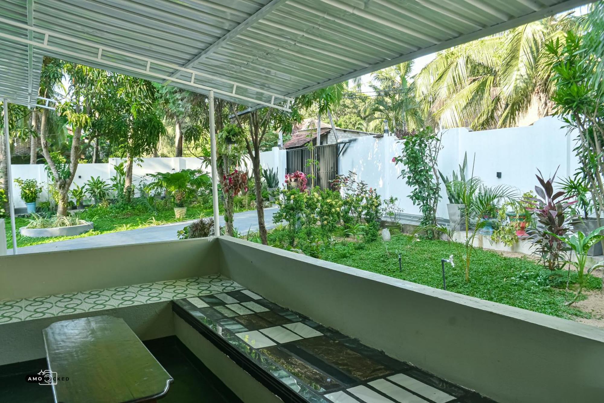 Coconut Villa Аругам Бей Екстериор снимка